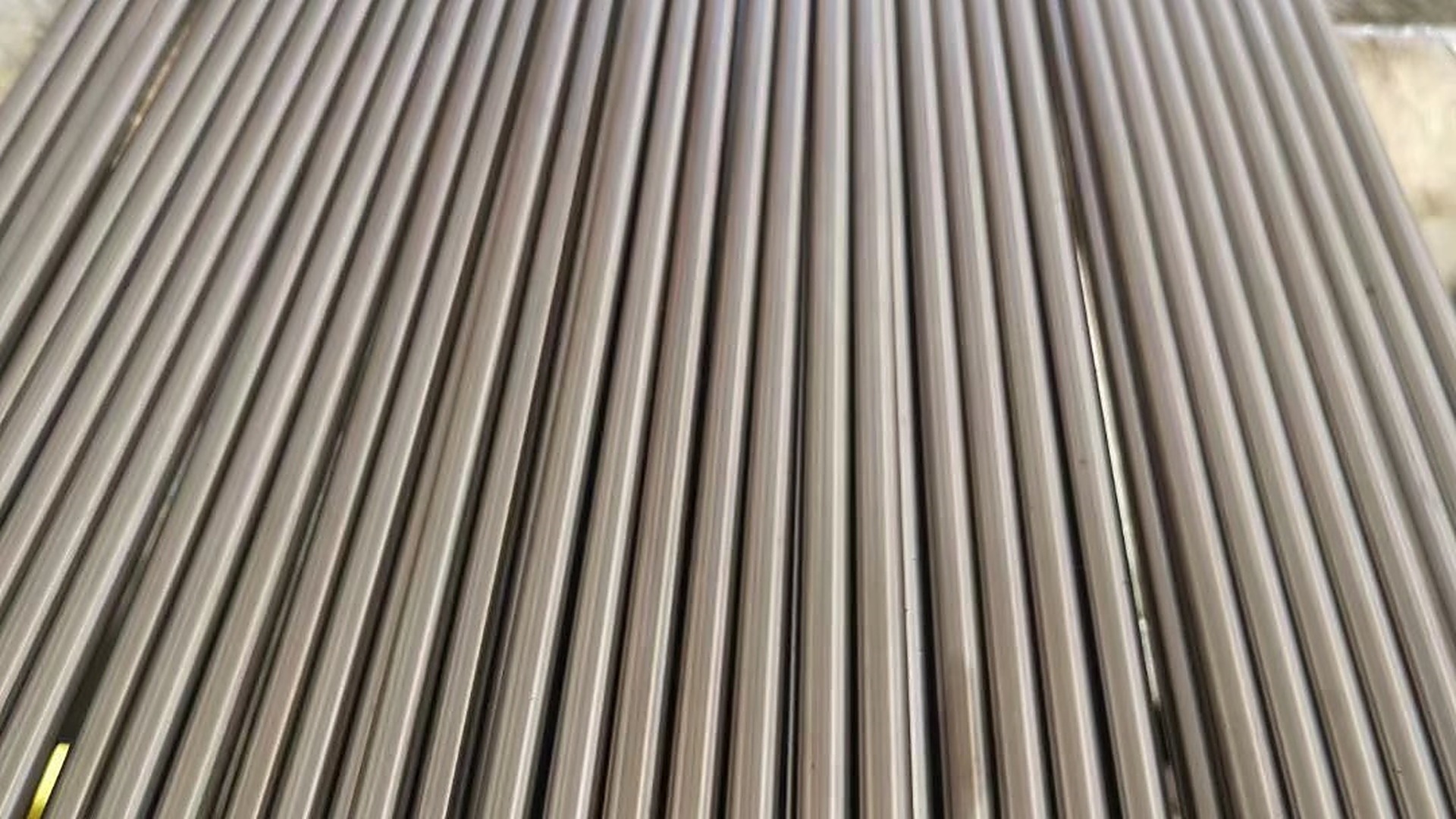 K417G